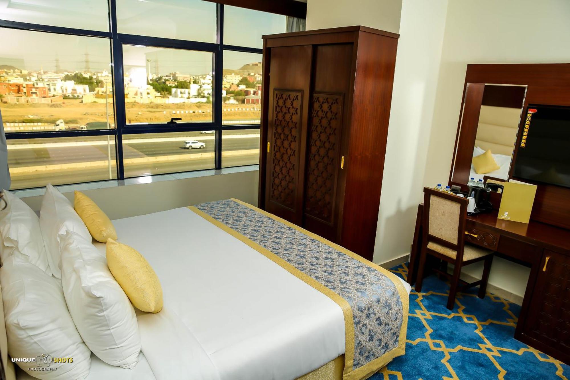 Oasis Hotel