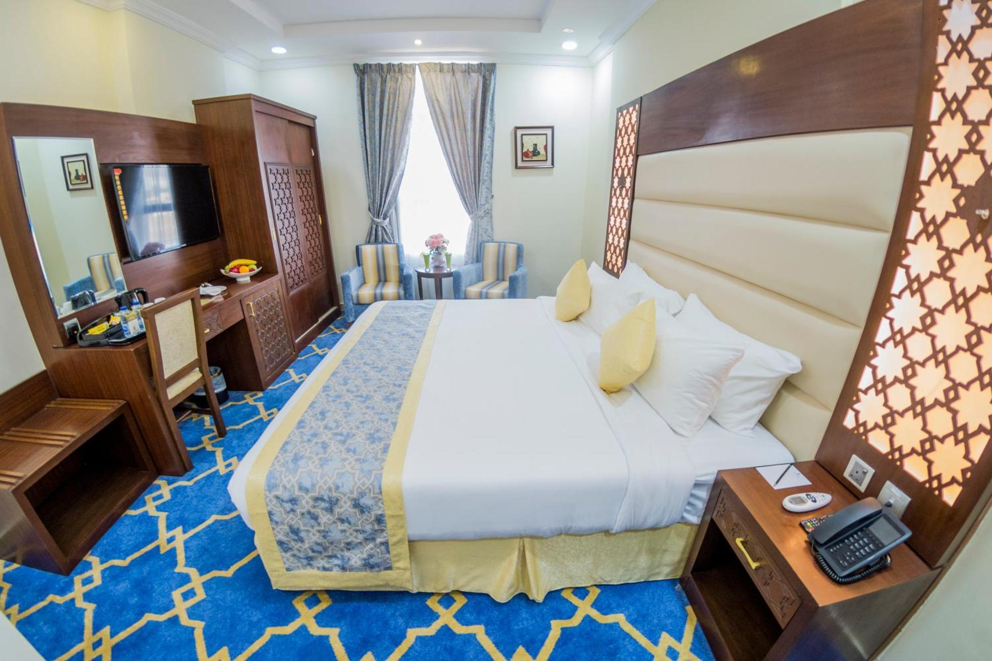 Oasis Hotel